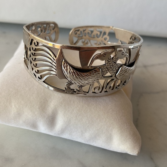 Silver Vintage CuffBracelet
